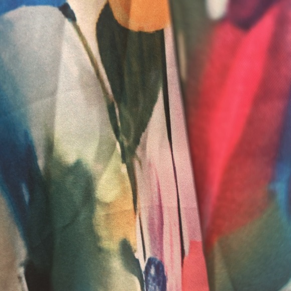 Elegant Red and Pink Long Sleeve Sundress with Notched Collar - Picture 7 of 7